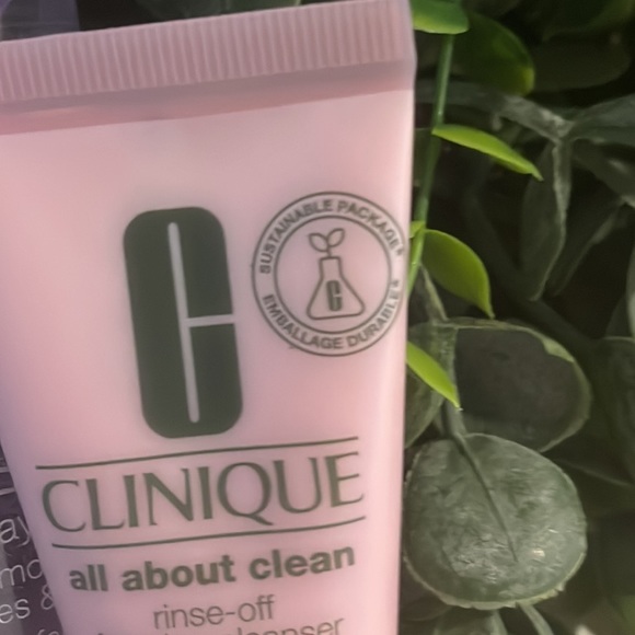 NWT/Clinique Take the Day Off makeup remover for Lids, Lashes & Lips w/cleanser - Picture 3 of 9